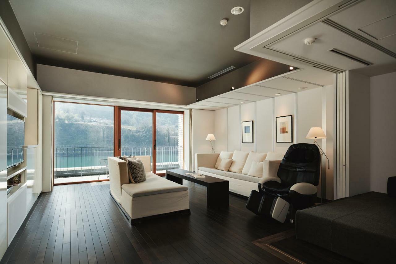 ริเวอร์ รีทรีท การาคุ Hotel โทยามะ ห้อง รูปภาพ
